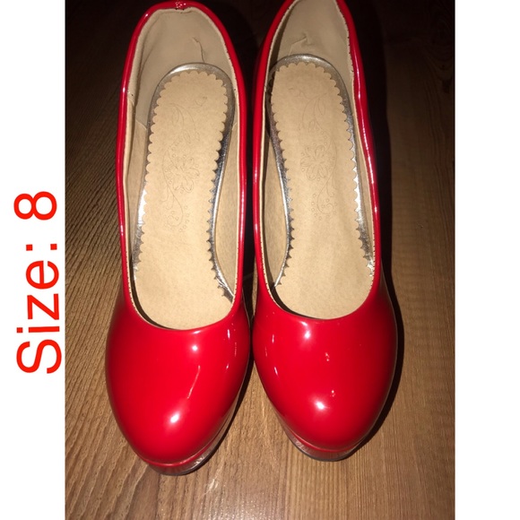 BRIGHT RED HIGH HEELS - Picture 4 of 6